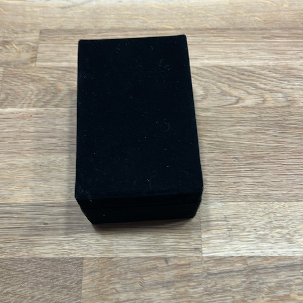NEW Neiman Marcus 2002 Silver Tone Pyramid Bottle Stopper in Black Velvet Box - Picture 14 of 16